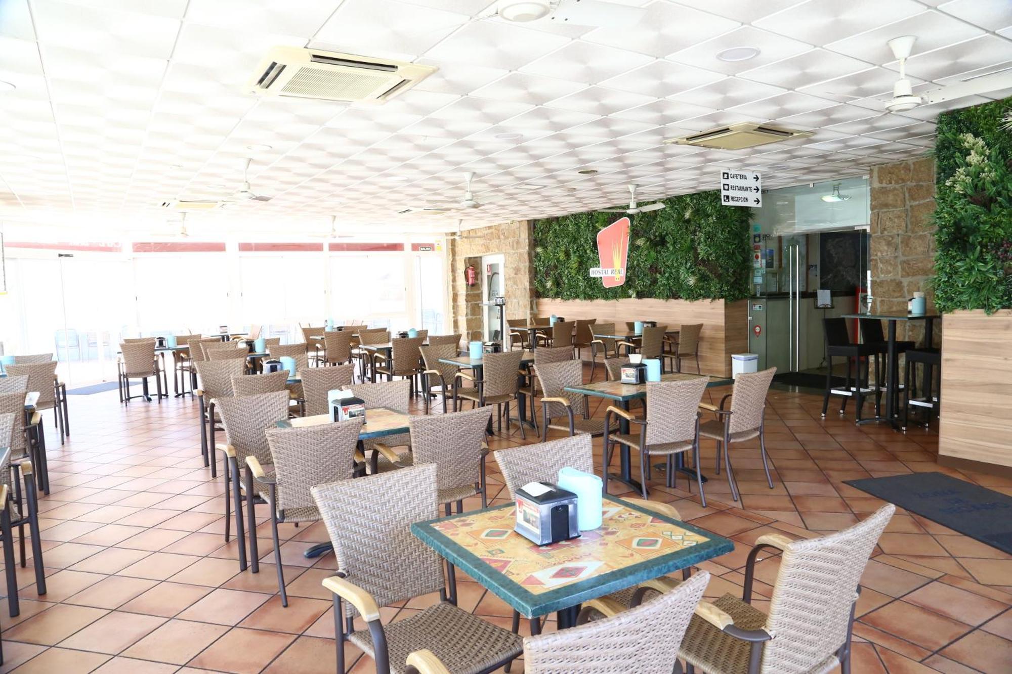 Hostal Real Пласенсия Экстерьер фото